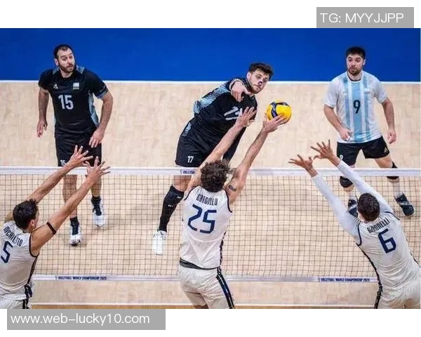 伊朗男排与意大利男排激战正酣谁将赢得这场巅峰对决 伊朗男排与意大利男排激战正酣谁将赢得这场巅峰对决