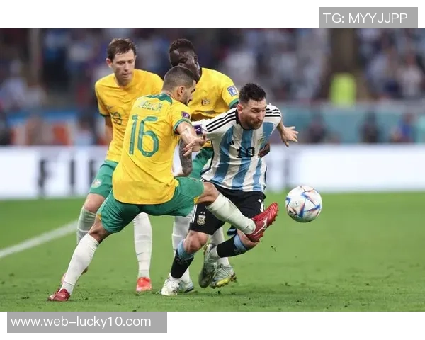 卡塔尔与阿根廷的激烈对决回顾与精彩瞬间分析 卡塔尔与阿根廷的激烈对决回顾与精彩瞬间分析