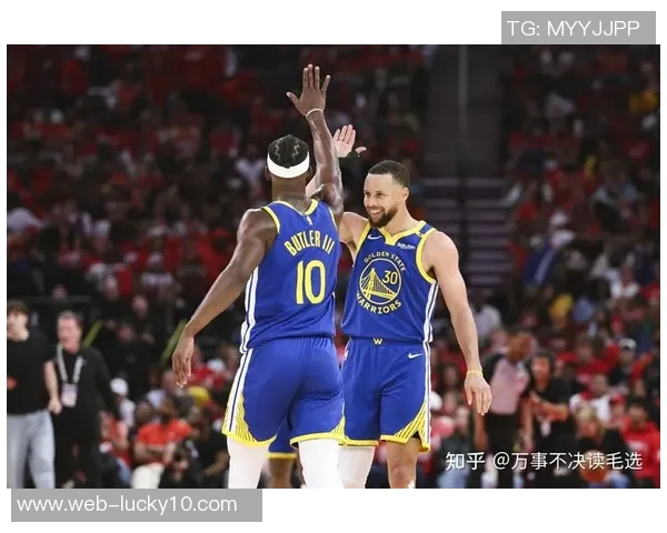 季后赛激战勇士对决火箭精彩视频直播全程回顾与分析