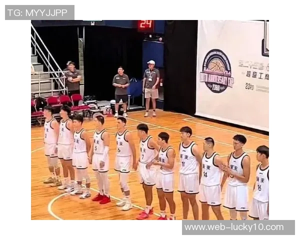 广东男篮与山东队精彩对决视频回顾全场精彩瞬间与战术分析 广东男篮与山东队精彩对决视频回顾全场精彩瞬间与战术分析